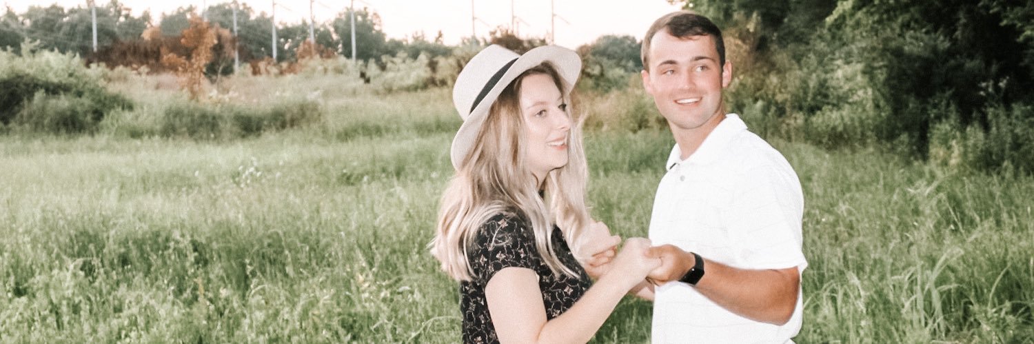 sydnlin's profile banner image