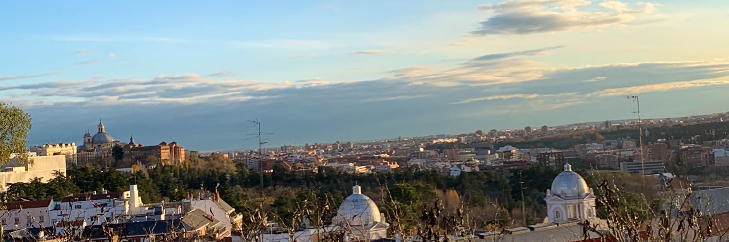castillodesire_'s profile banner image