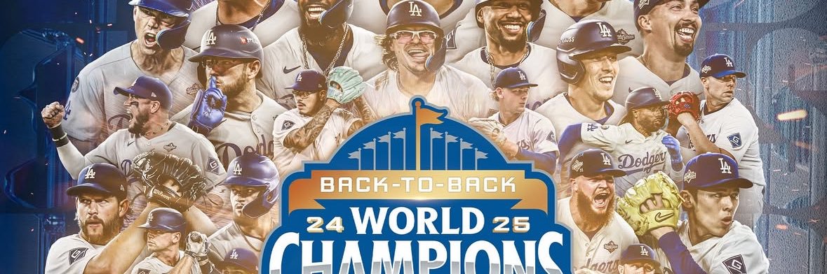 BICAMPEONA WEIRD🪼 banner