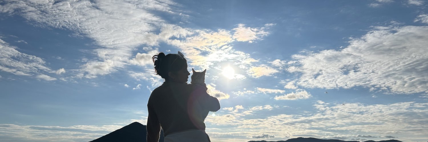 maarlui's profile banner image