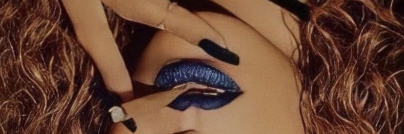 AL0veeee's profile banner image