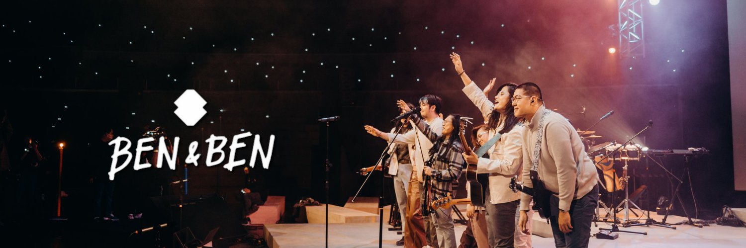 twing banner