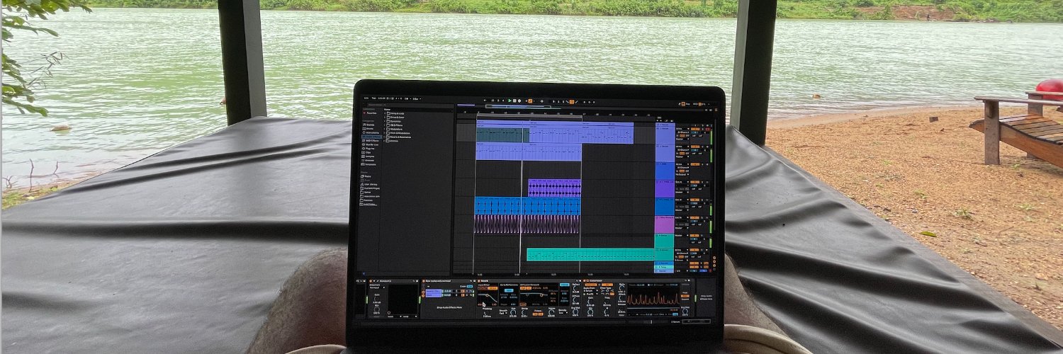 ℝow ℝocka banner