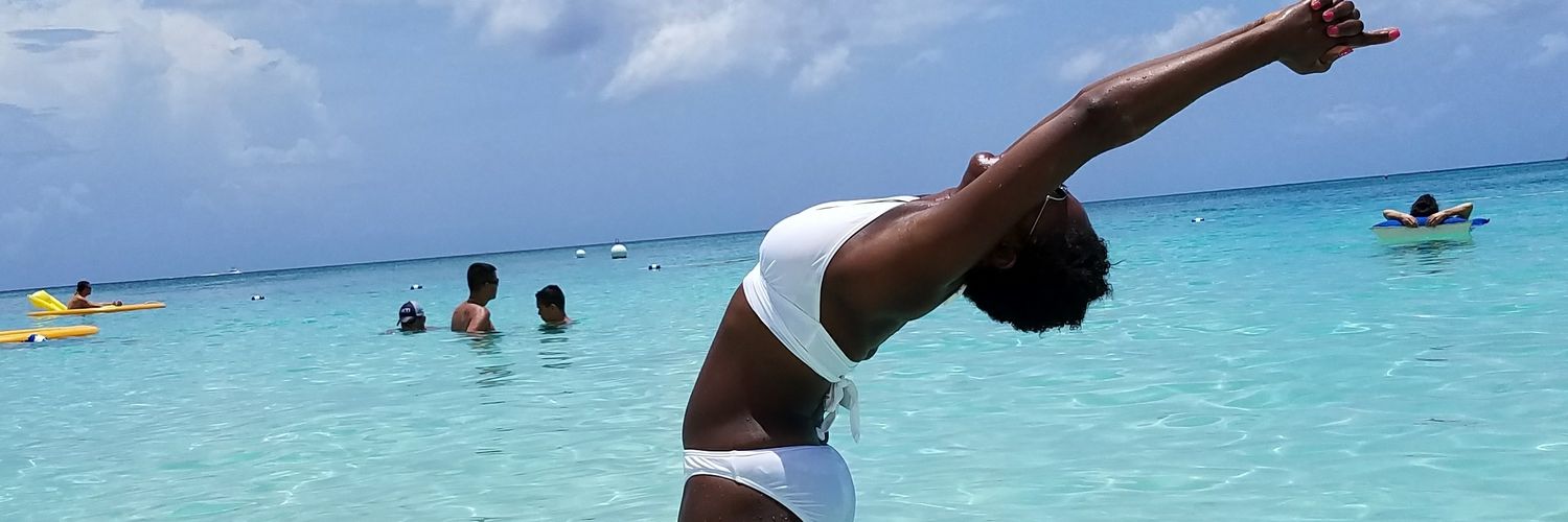 l❤yoga & chai banner