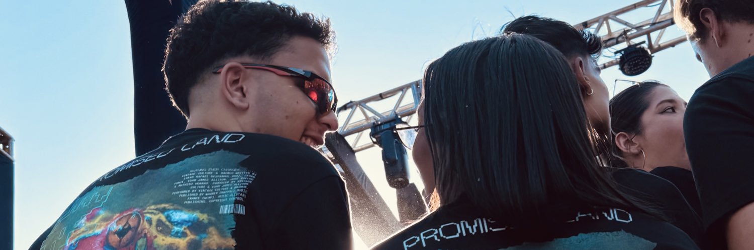worstpersn's profile banner image