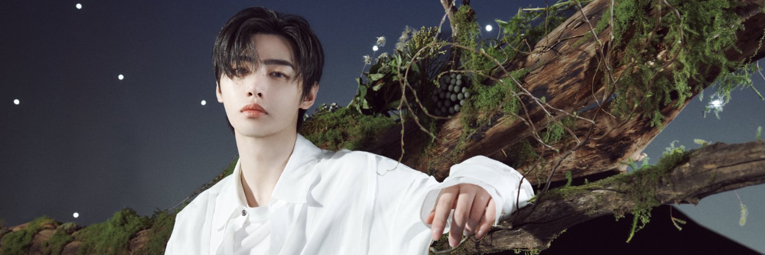 izzha_hoon's profile banner image