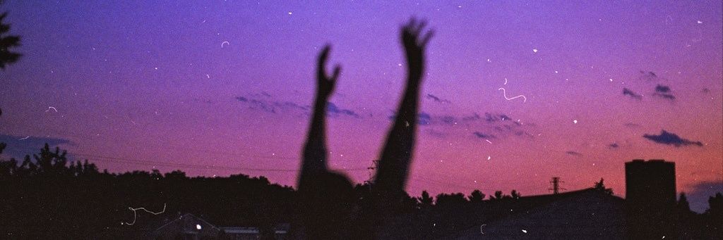 ... banner