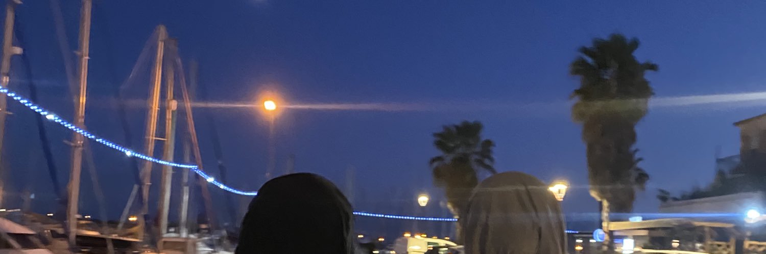 lysooooooooo's profile banner image