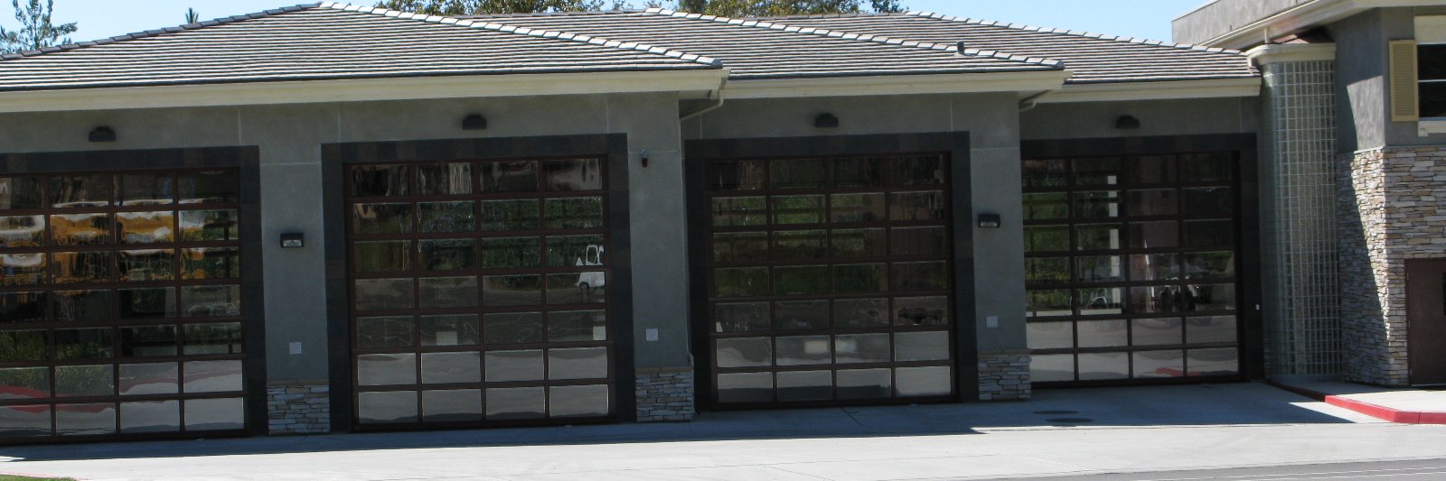 Superior Door Systems, Inc. banner