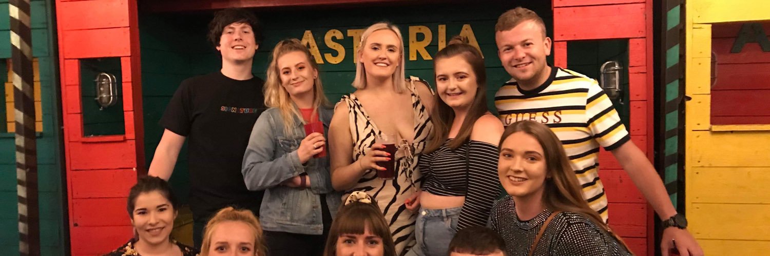 ashleighdaniel_'s profile banner image