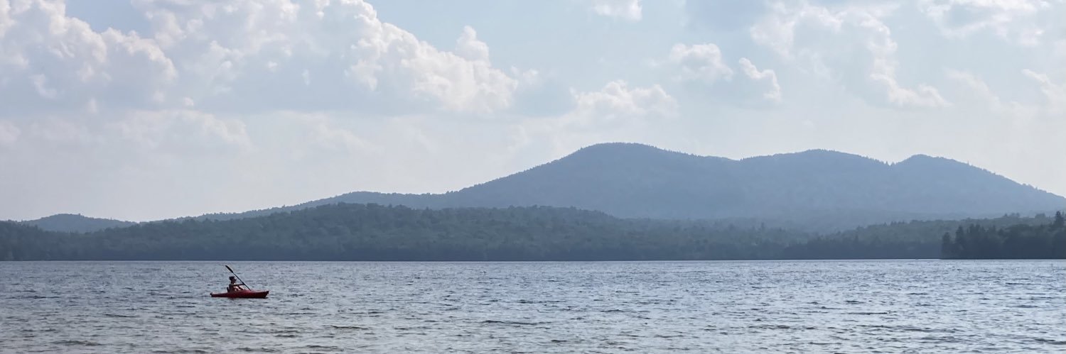 emilydavio's profile banner image
