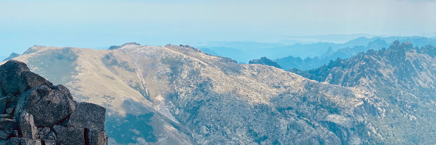 OMartret's profile banner image