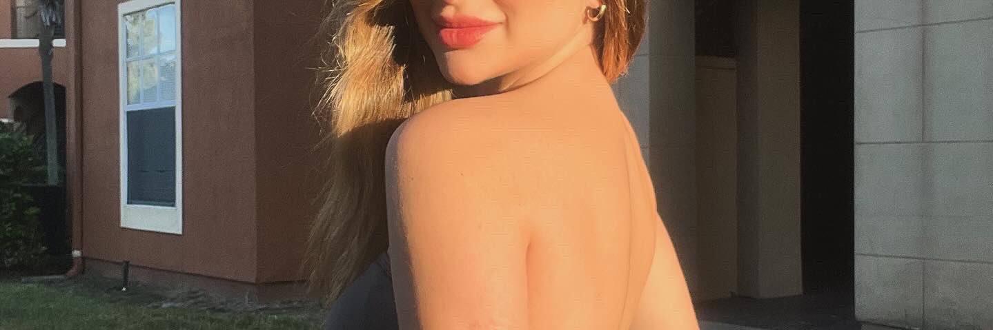 ElizabethBarich's profile banner image
