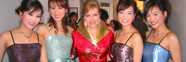 LiniEvans Profile Banner