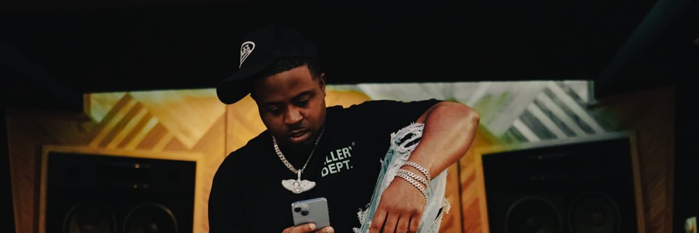 PY/Stevie Harts banner