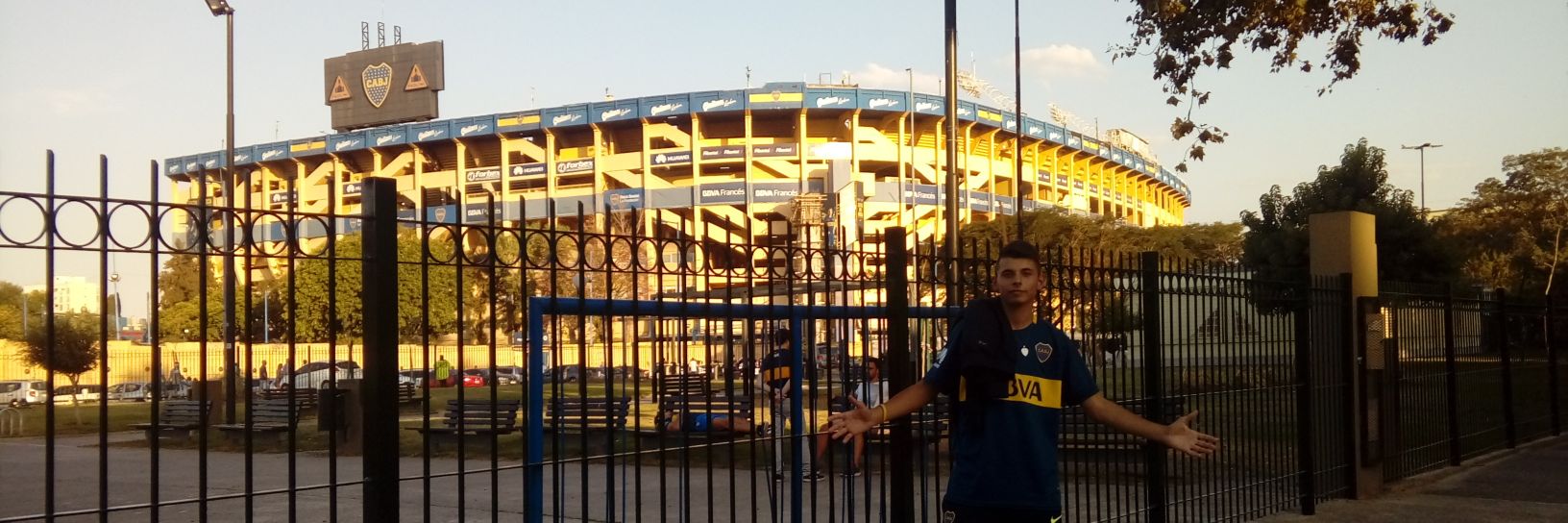 poissonneauseba's profile banner image