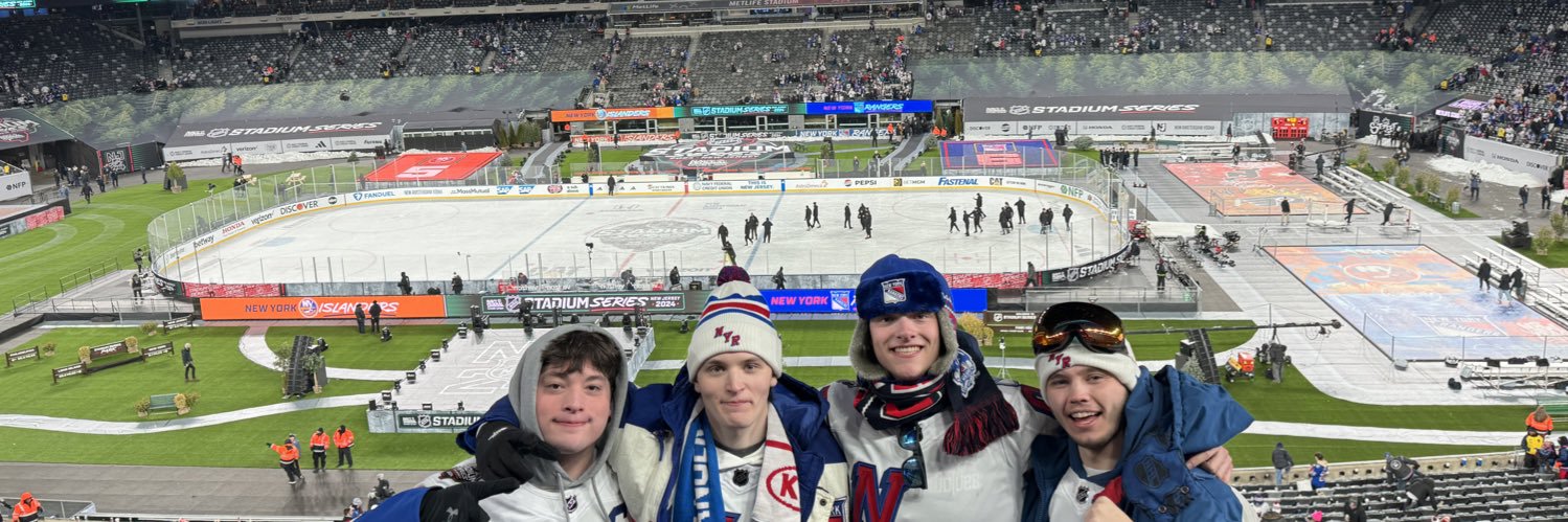 Avery Zaretsky banner