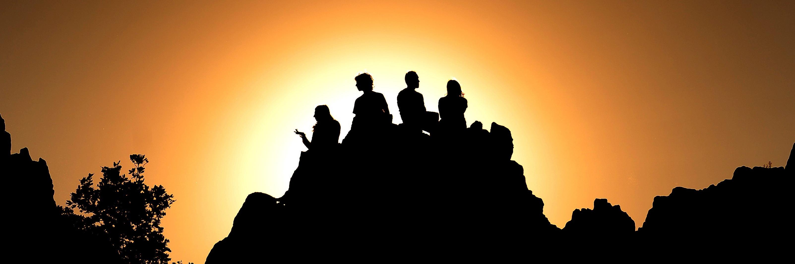 Robert Atanasovski banner