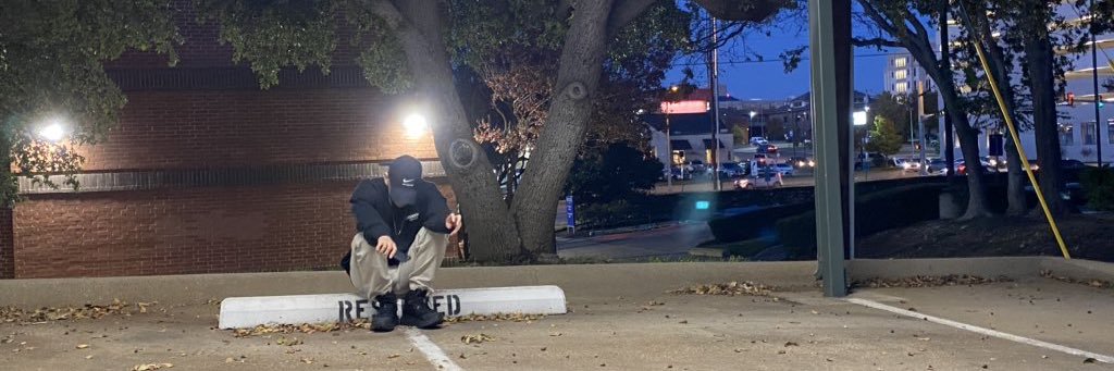 roundglasses69's profile banner image