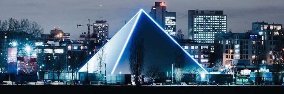 Fernando Carrión banner