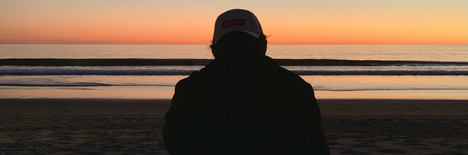 yoogniverse's profile banner image