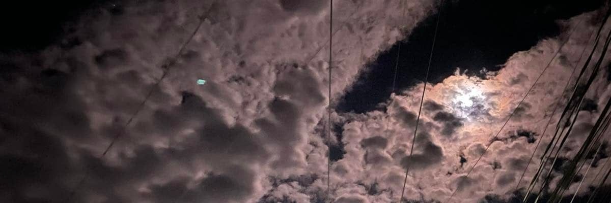 jheeenerous's profile banner image