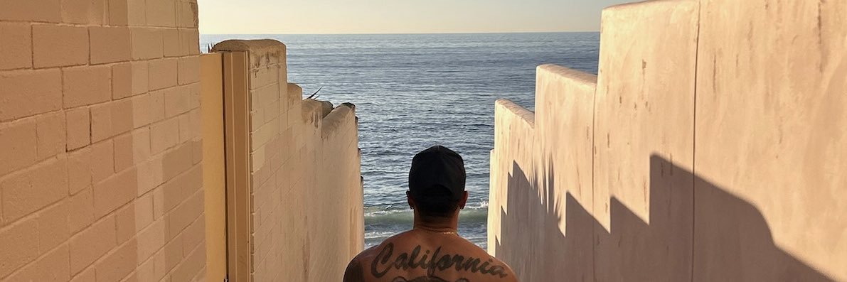 davidlikeking's profile banner image