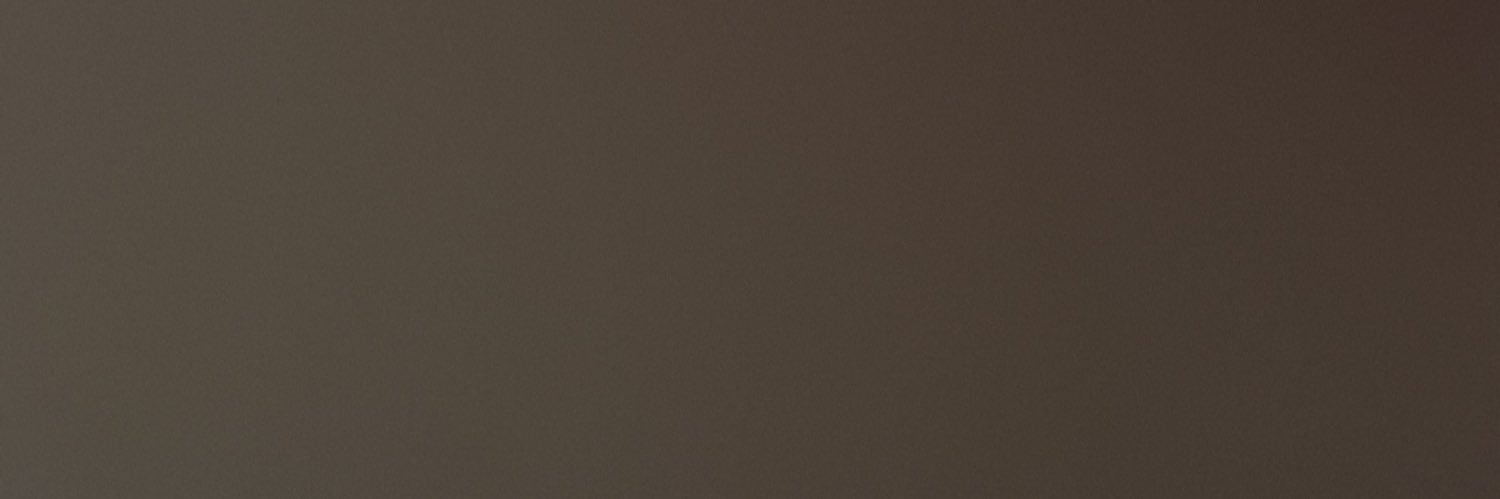 y banner