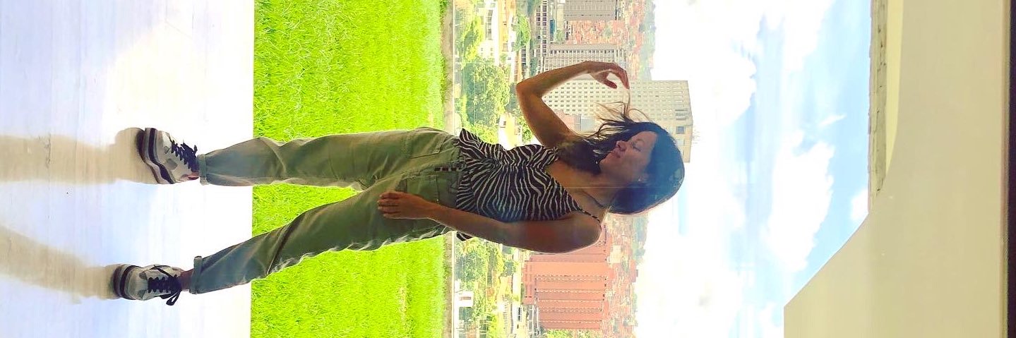 KarinaAzuaje's profile banner image