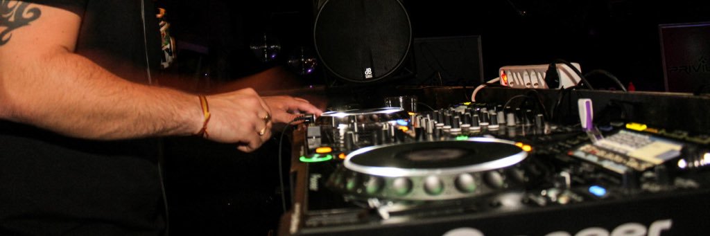 Louis Rivera Dj banner