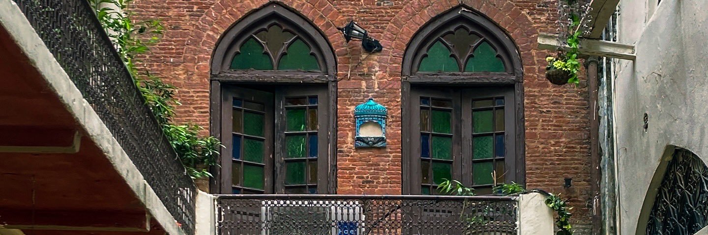 Absurrrrdist's profile banner image