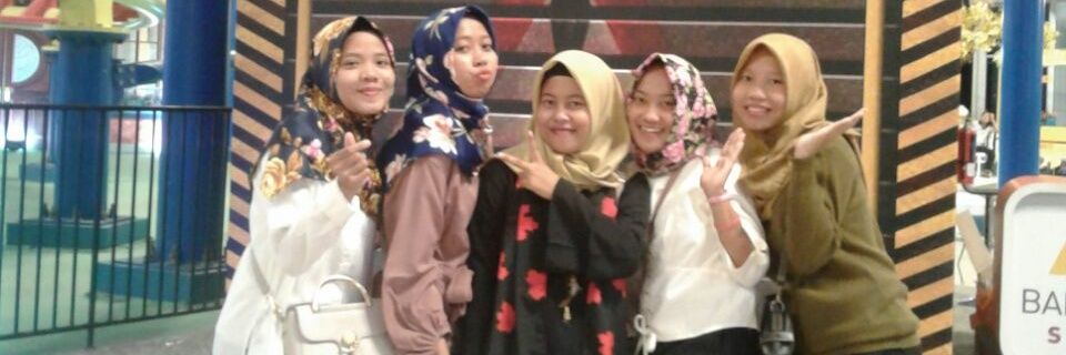 DewiMuslimah14's profile banner image