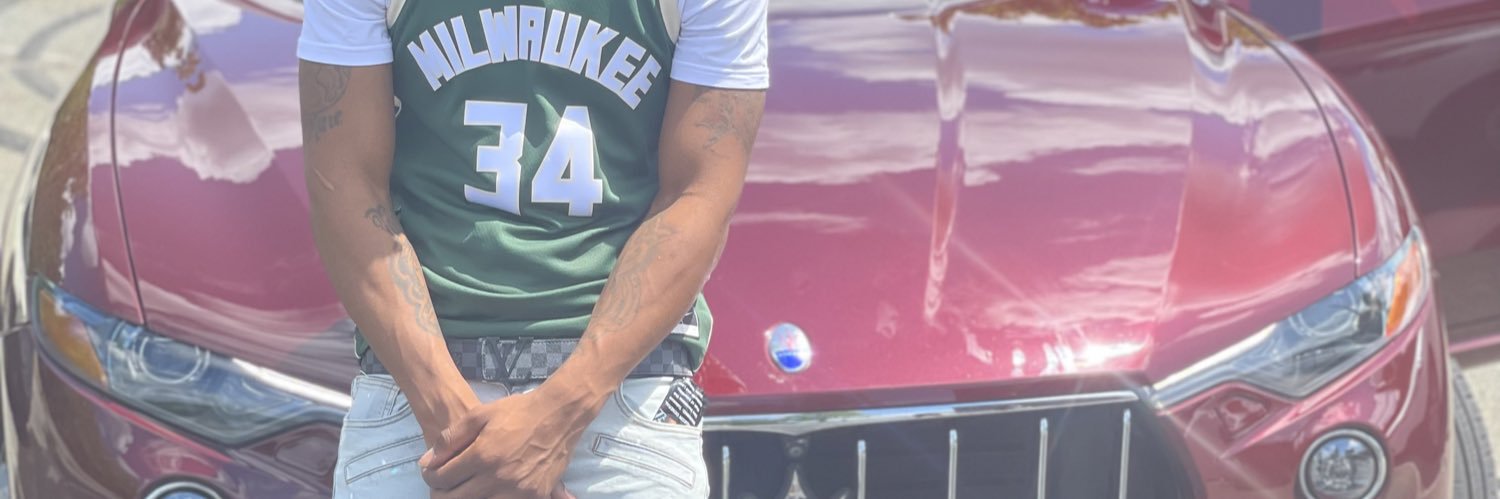 YoungTune414's profile banner image