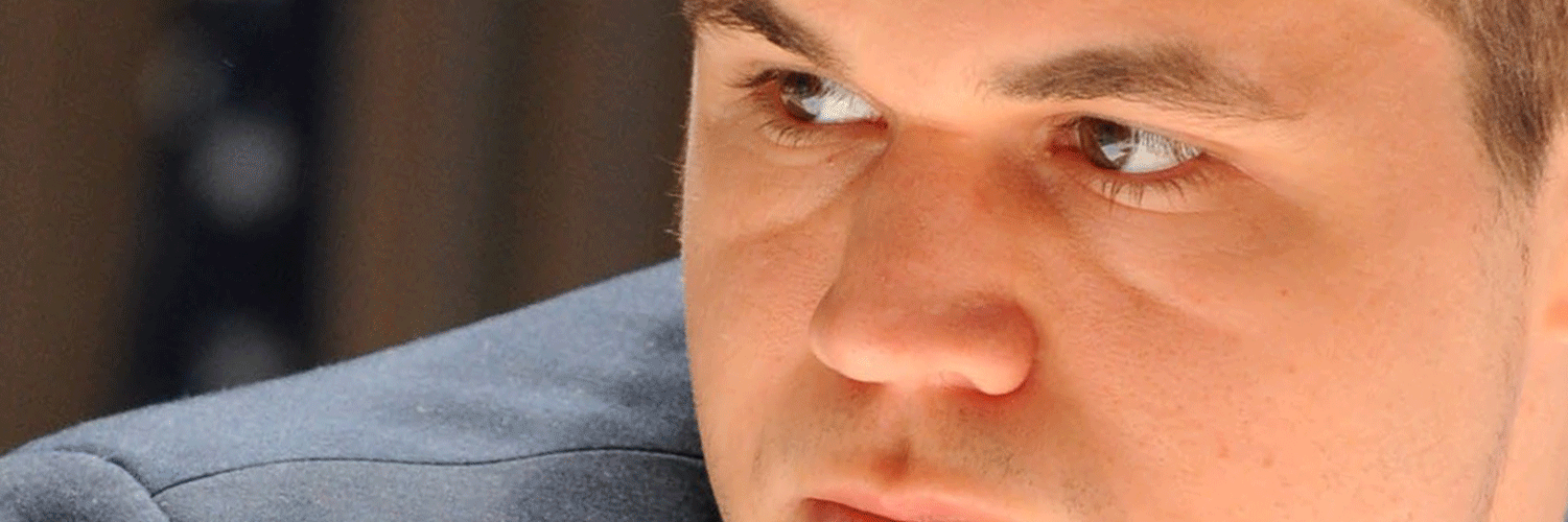 New In Chess's banner