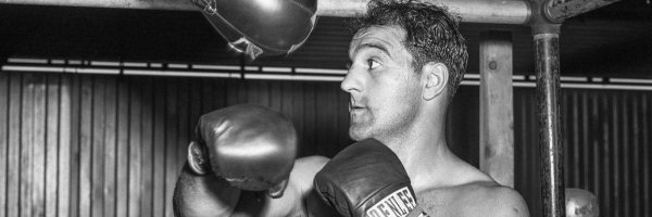 TotallyHussein Profile Banner