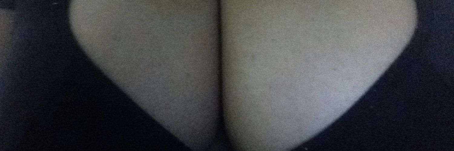 Alejandra_H01's profile banner image