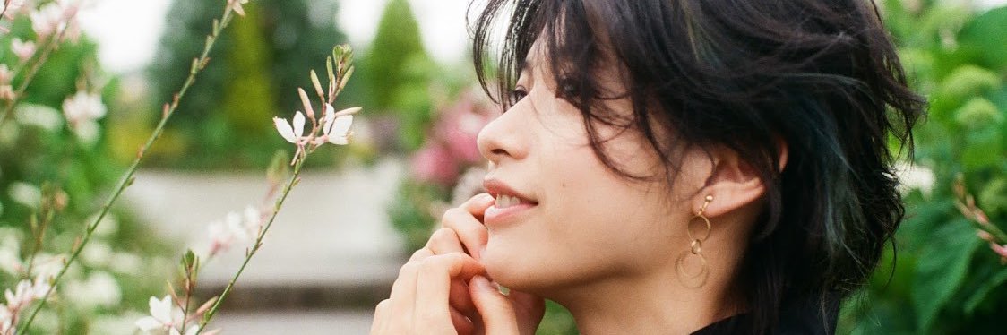 野澤有里 banner