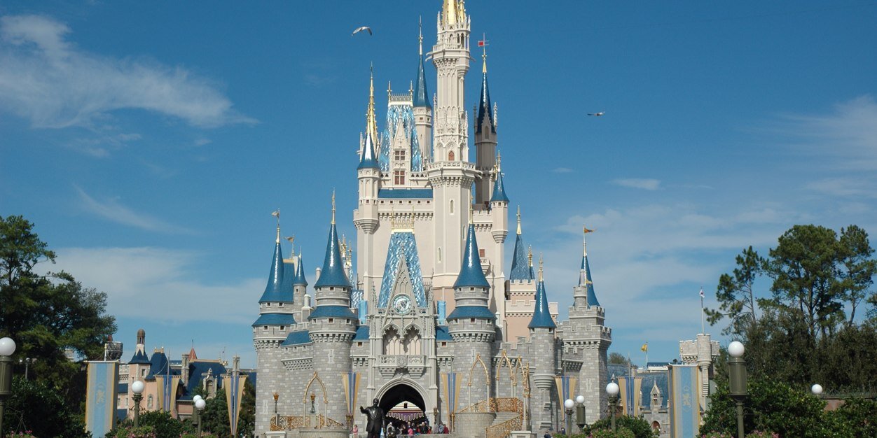 EmWooly's profile banner image