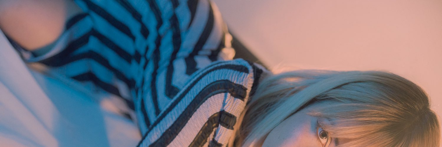 VivRdz's profile banner image