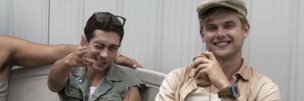 thecuriouslo Profile Banner