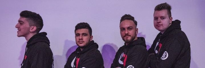 yBubii's profile banner image