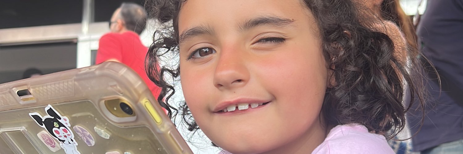 CarenaDi's profile banner image