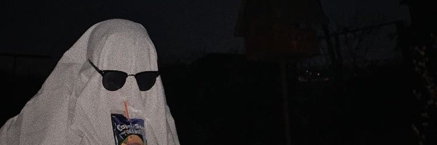 𝐵𝐿𝐴𝐶𝐾𝑆𝑇𝐴𝑊𝐵𝐸𝑅𝑅𝑌 ᴥ︎␈ banner