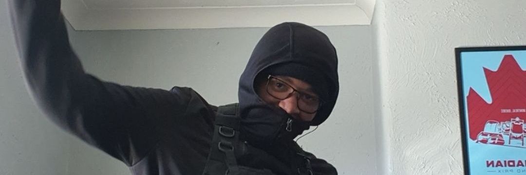 Robin Leyland banner