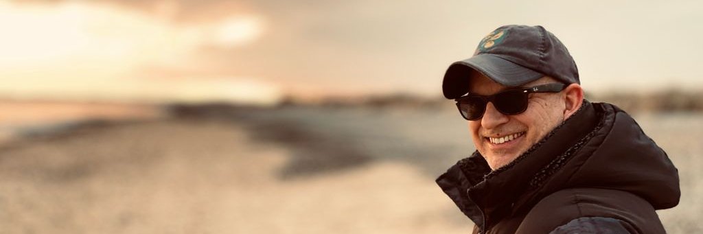 1clarki's profile banner image