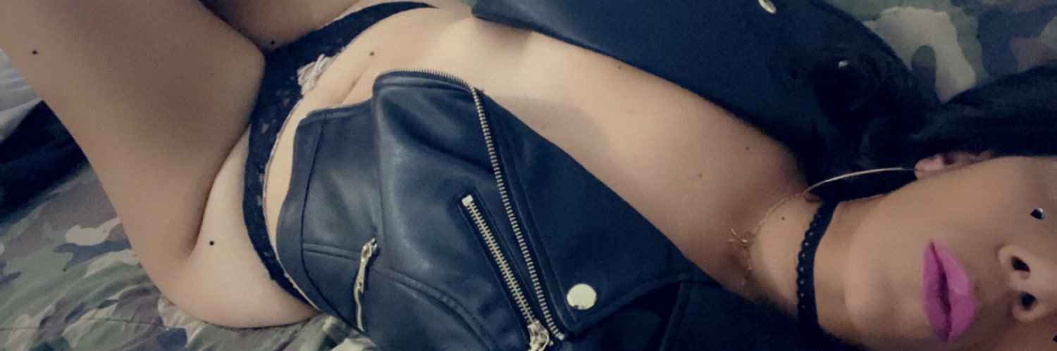 DollSuly's profile banner image