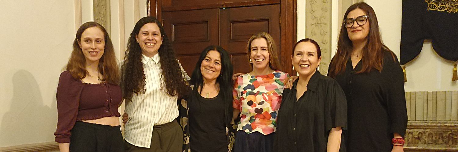 Poetas con Ñ - Mujeres en verso banner