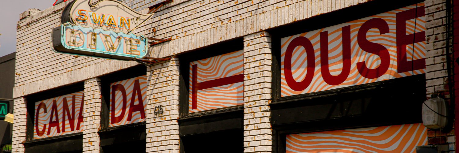 #CanadaHouse at #SXSW 🇨🇦 banner