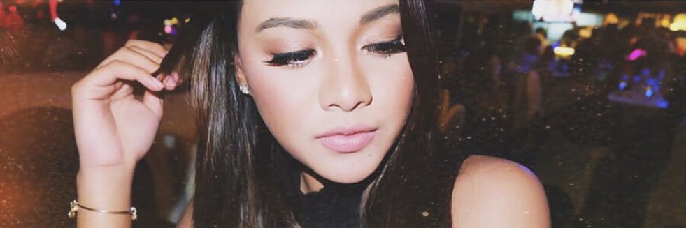 Farahaurelle's profile banner image