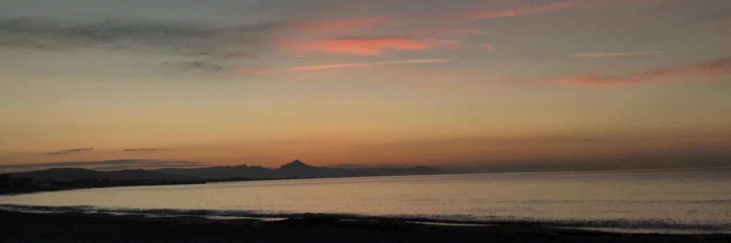 laauu7_'s profile banner image